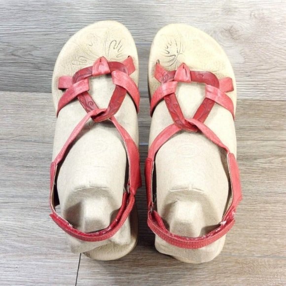 Vintage Women 2.25" Platform Sandal Red Strappy 70's Boho Hippie Style Sandals - Picture 7 of 10